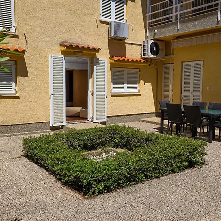Apartments Casa Mia Dramalj Exterior photo